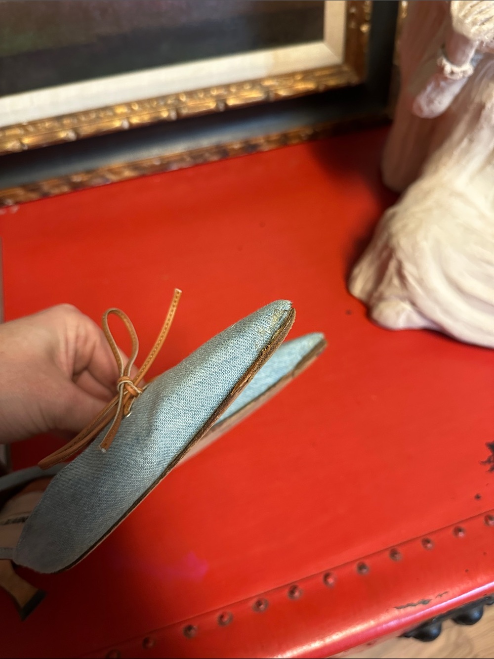 Manolo Blahnik Vintage Light Blue Denim Pointed Toe Mules with Brown Leather Bow - Picture 4 of 8